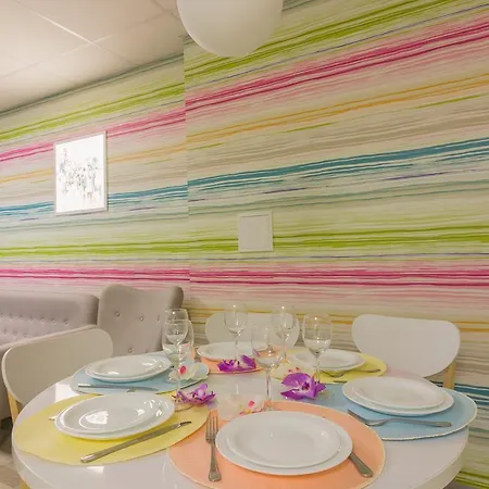 Tiigi Six Guest house *