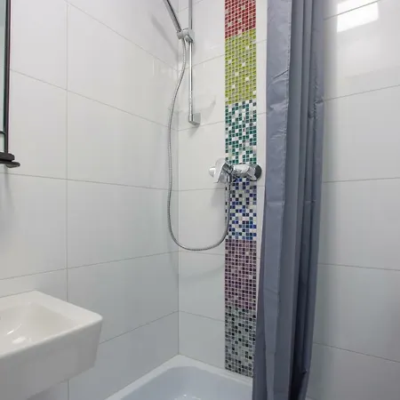 Tiigi Six
